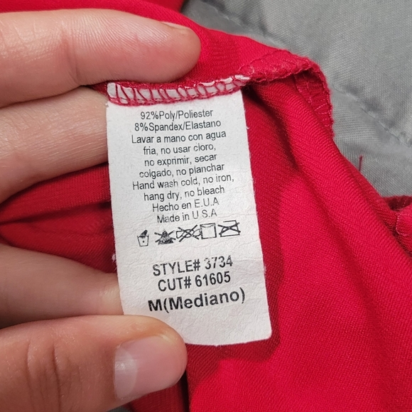 Red Dress - Picture 3 of 3